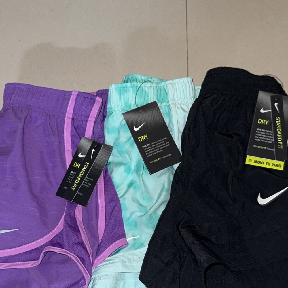 Set of 3 girls Nike shorts NWT size XS